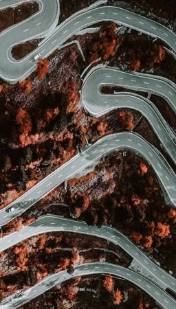 picture of a road view above with a VR